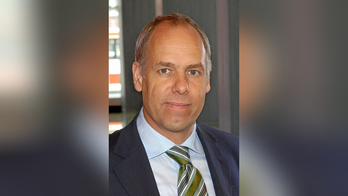 „Zero-Cops“ – Ein überraschender Strategiewechsel der Polizei gegen Fußballgewalt: 3 Fragen an Carsten Klauer von der POWER GmbH